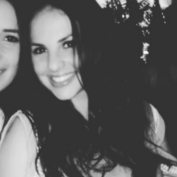 Meet your Posher, Carly - Picture 1 of 1